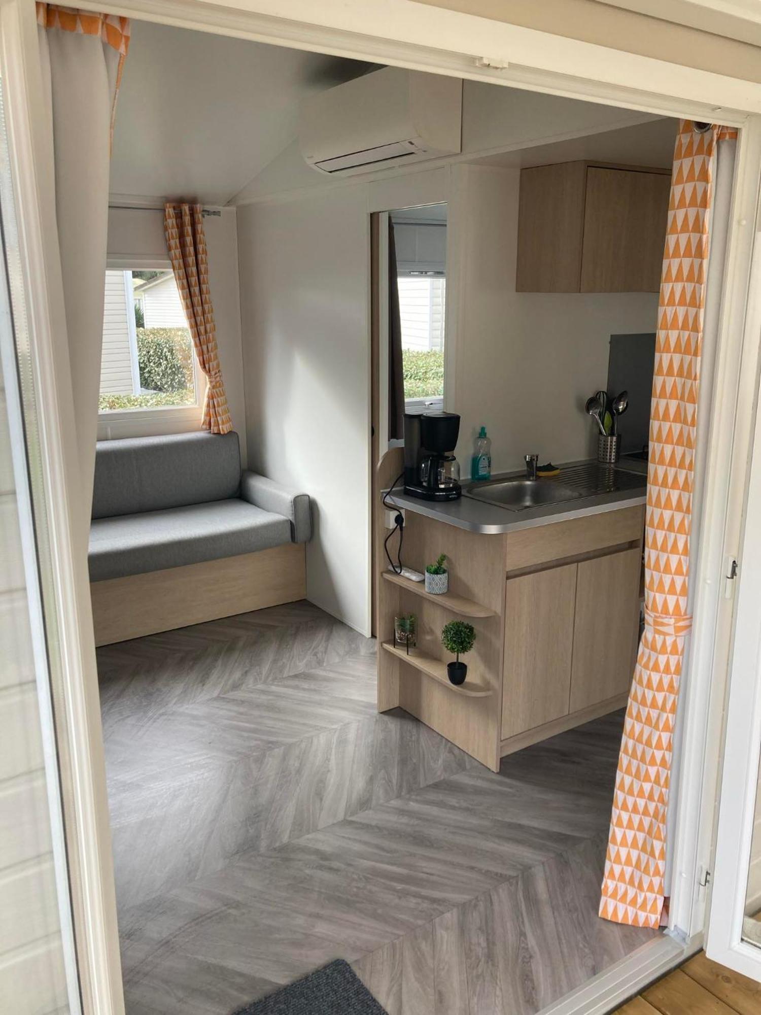 Mobil-Home 4 Places Climatise Dans Camping 4* La Tremblade Exterior photo